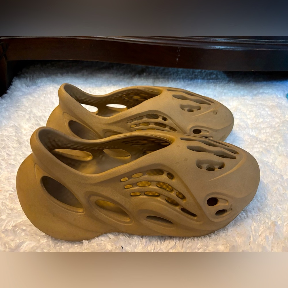 Yeezy Foam Runners